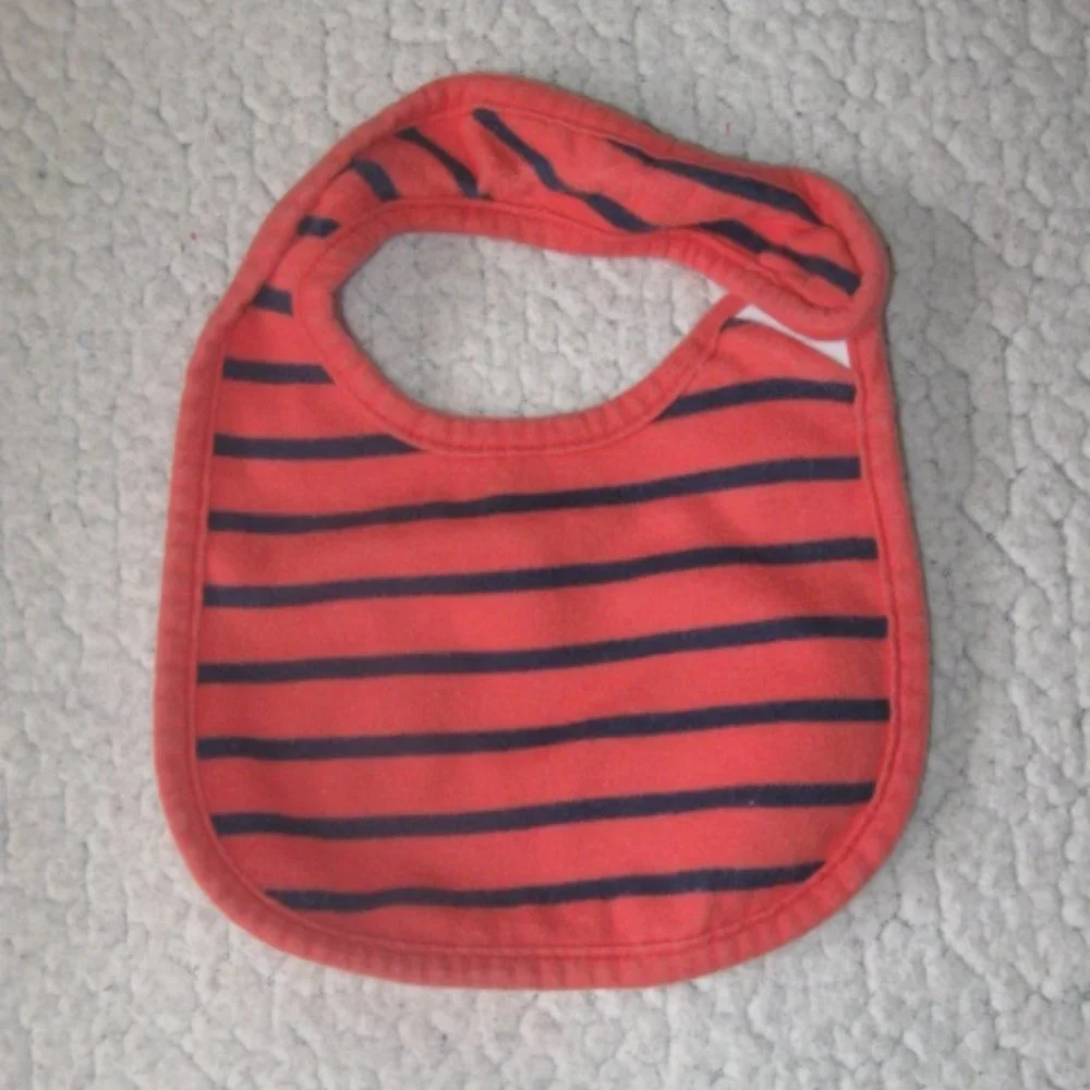 5/$20 Carters Nautical Themed Bundle Of Bibs